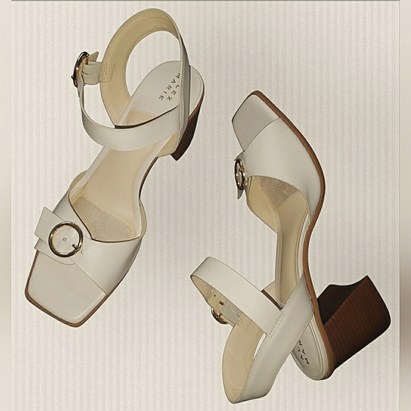 New 12 Ivory Leather Gold Buckle Block Heel Square Toe Adjustable Sandals - Picture 1 of 8